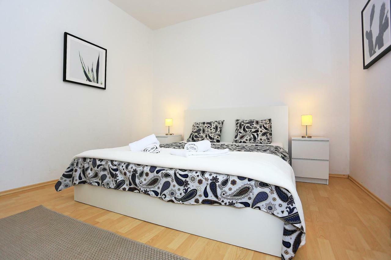 First Apartment Задар Екстериор снимка
